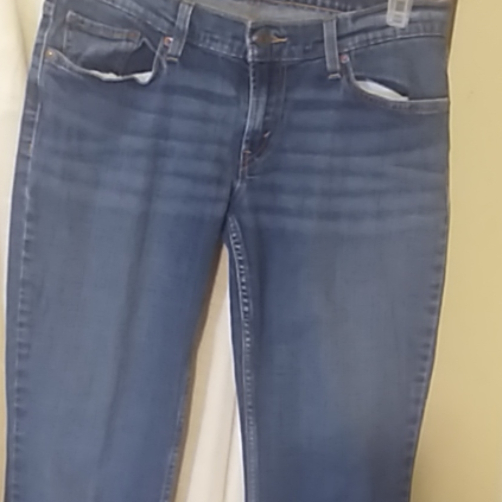 Levi womans Jeans